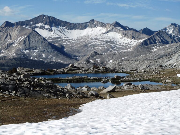 PCT Day 52: Mathers Pass & the Palisades