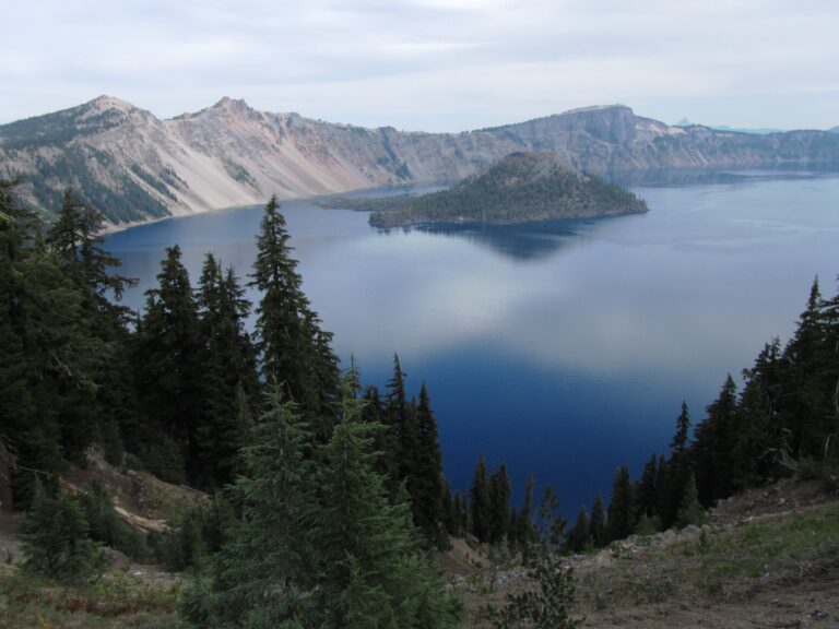 PCT Day 104: Crater Lake & Mt Thielsen