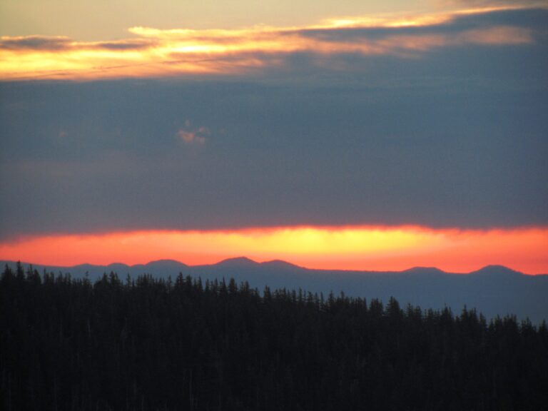 PCT Day 106: Cowhorn Mountain to Odell Lake