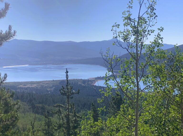 CT Day 12: Strolling into Twin Lakes